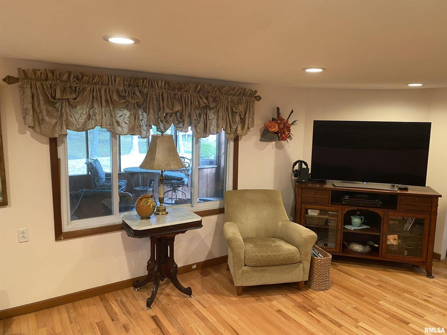 3526 Kendale Acres Road Tamaroa, IL 62888 - Photo 4 of 41