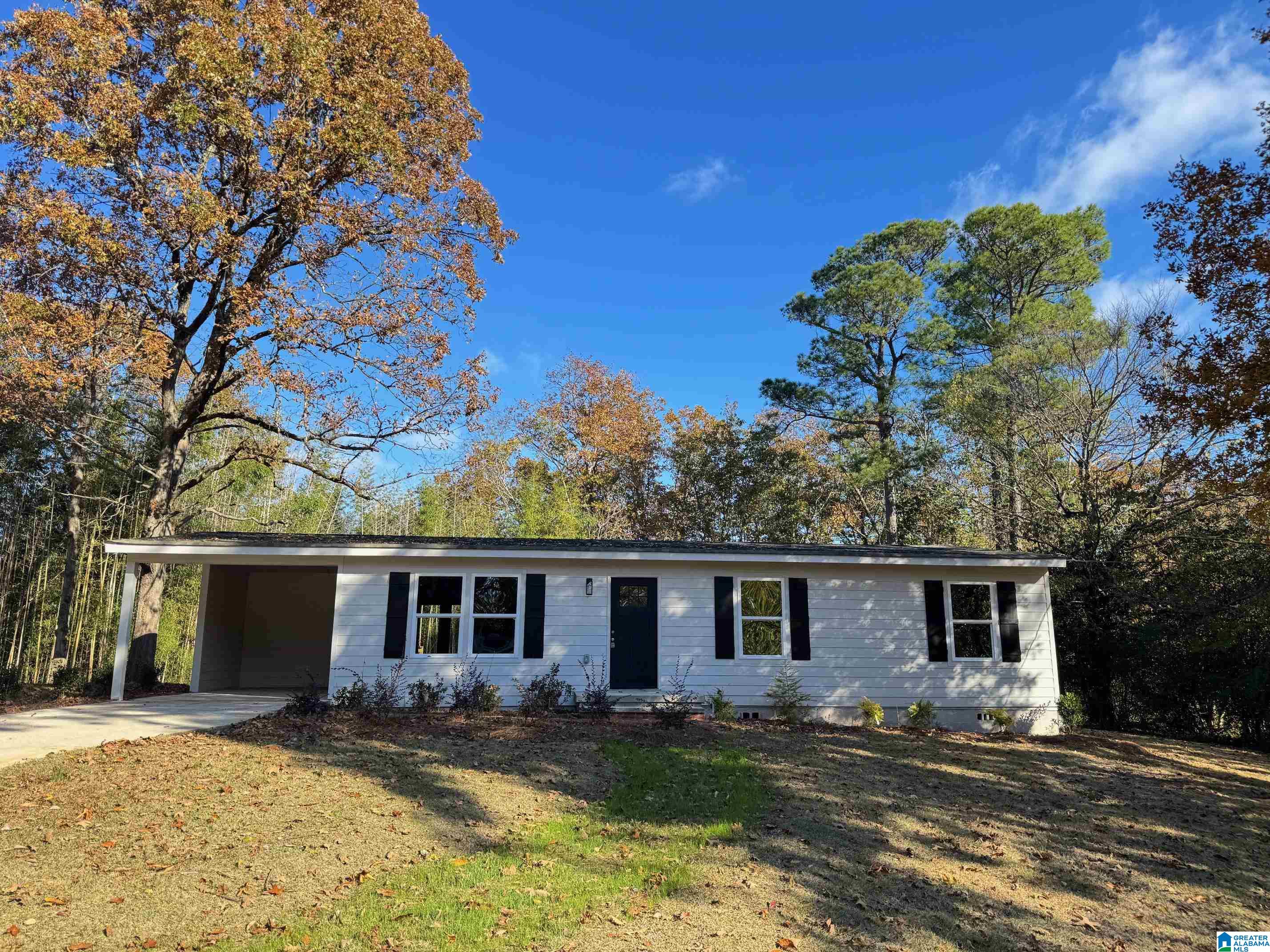 4004 Rock Ridge Road Birmingham, AL 35210 - Photo 3 of 24