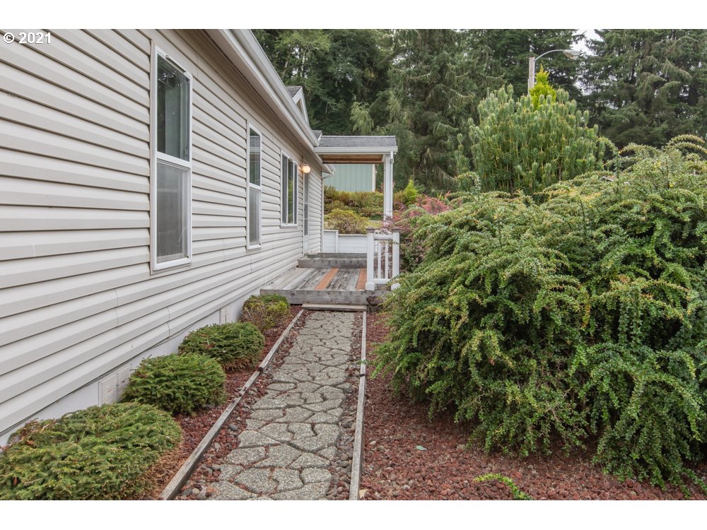 85 4th Street Wheeler, OR 97147 - Photo 2 of 32 Gallery Image 2