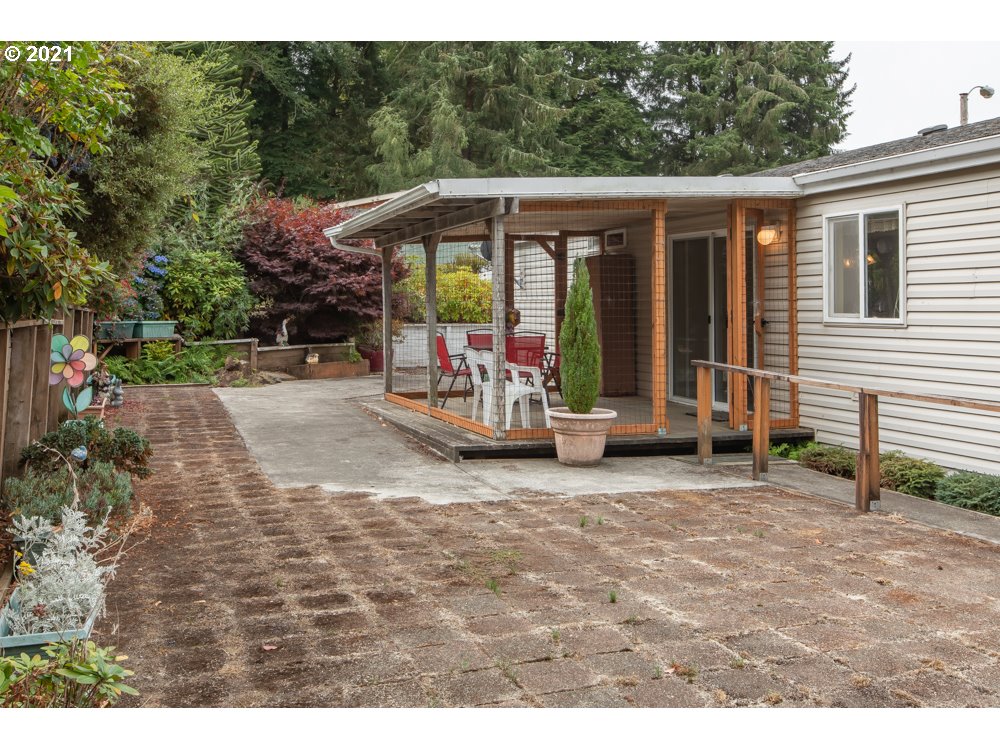 85 4th Street Wheeler, OR 97147 - Photo 28 of 32 Gallery Image 28