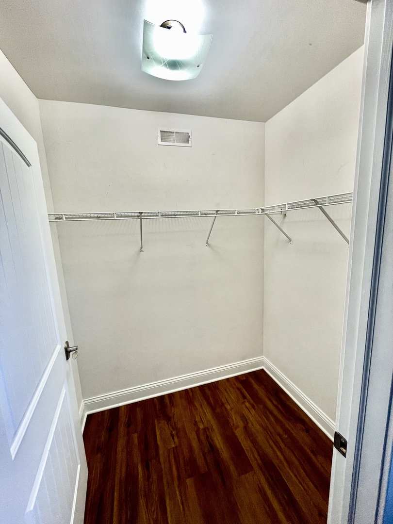 941 North Swift Road, Unit 104 Addison, IL 60101 - Photo 15 of 20