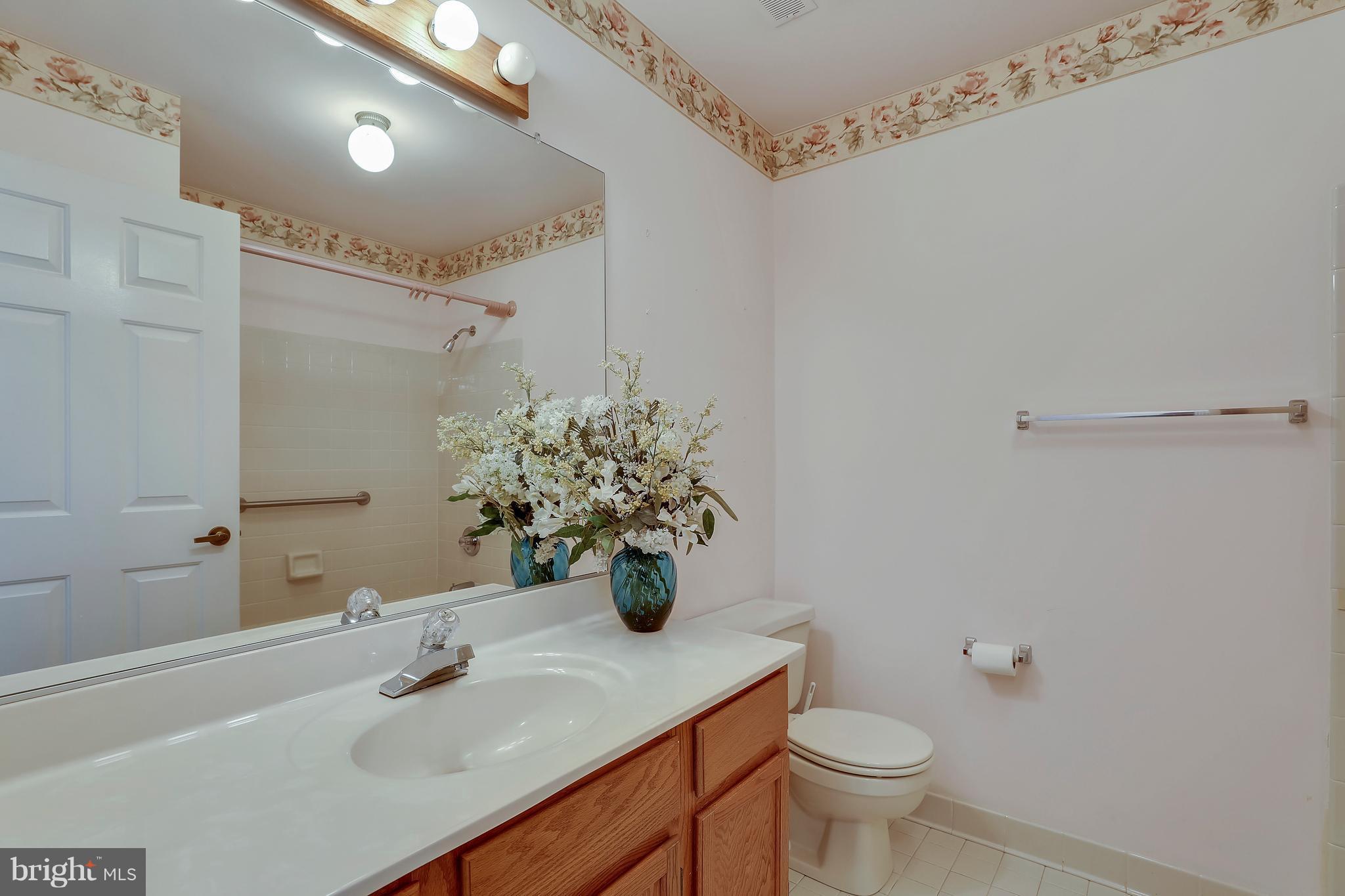 519 Coover Road Annapolis, MD 21401 - Photo 12 of 30 Main Level 2nd Full Bath