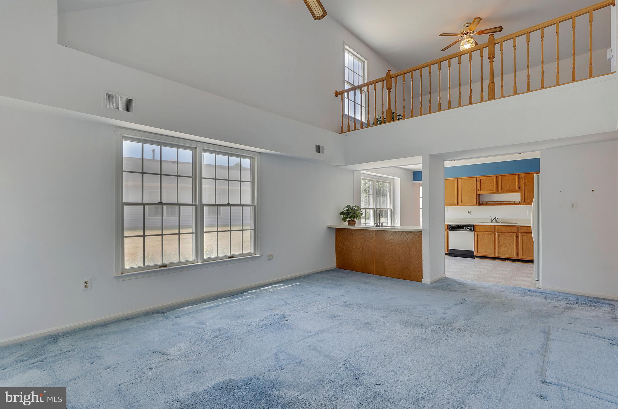 519 Coover Road Annapolis, MD 21401 - Photo 5 of 30 Family Room Is open to the Kitchen and Loft above