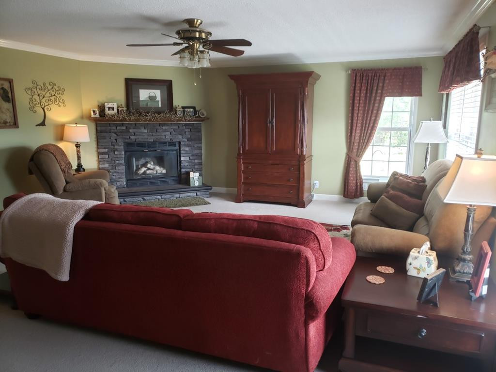 737 North Windsor Road Williston, SC 29853 - Photo 5 of 22