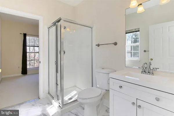 $2,900 | 11314 Westbrook Mill Lane, Unit 302, Fairfax, VA 22030