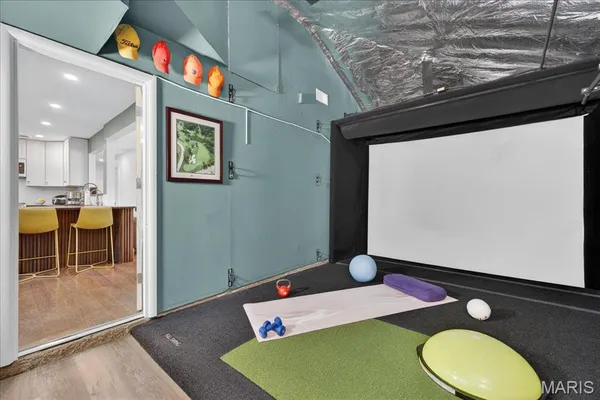 $475,000 | 128 Embassy Lane, St. Louis, MO 63122