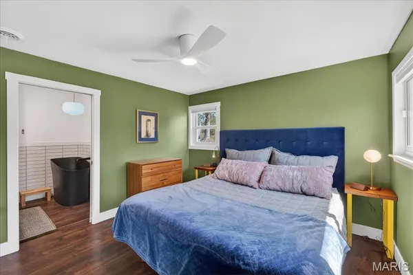 $475,000 | 128 Embassy Lane, St. Louis, MO 63122