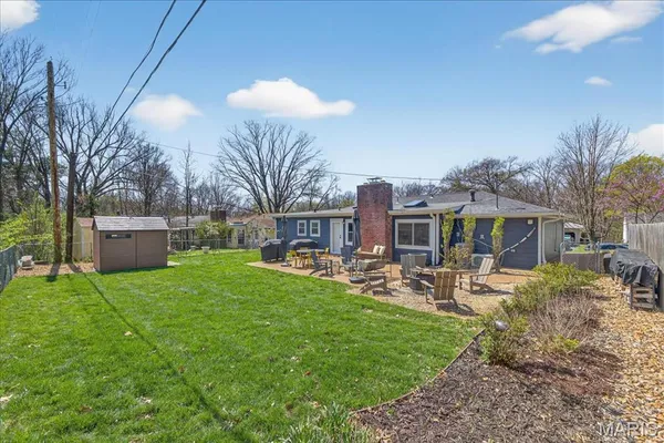$475,000 | 128 Embassy Lane, St. Louis, MO 63122