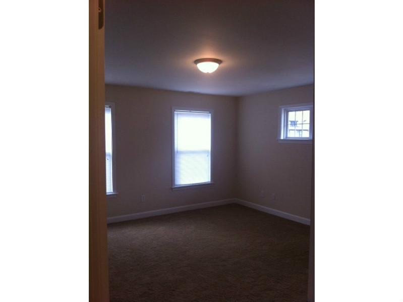 3305 Ruckle Street Indianapolis, IN 46205 - Photo 9 of 13 Gallery Image 9