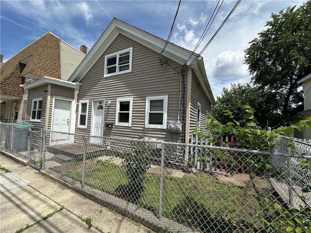 187 Boyden Street Woonsocket, RI 02895 - Photo 1 of 1 Gallery Image 1