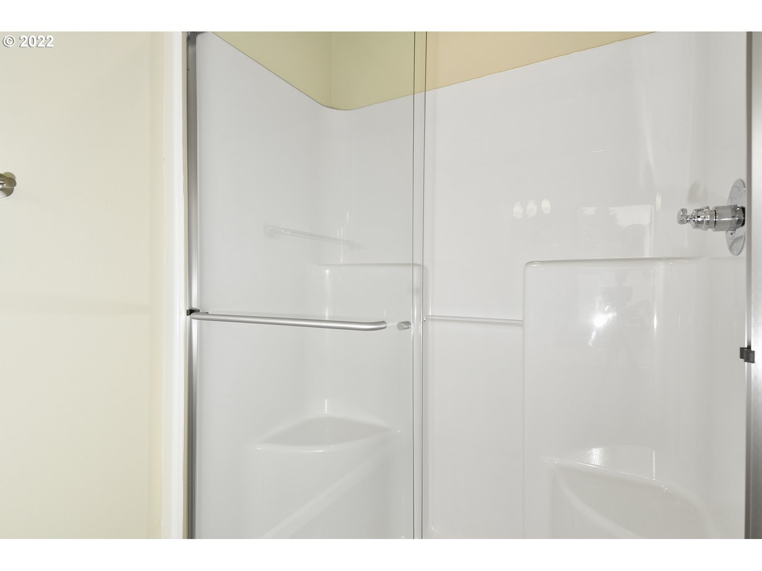 4791 Southwest 179th Avenue Beaverton, OR 97078 - Photo 18 of 27 a picture of a bathroom