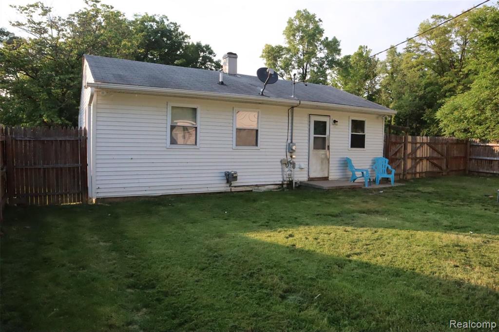 4217 West Allen Road Howell, MI 48855 - Photo 11 of 41