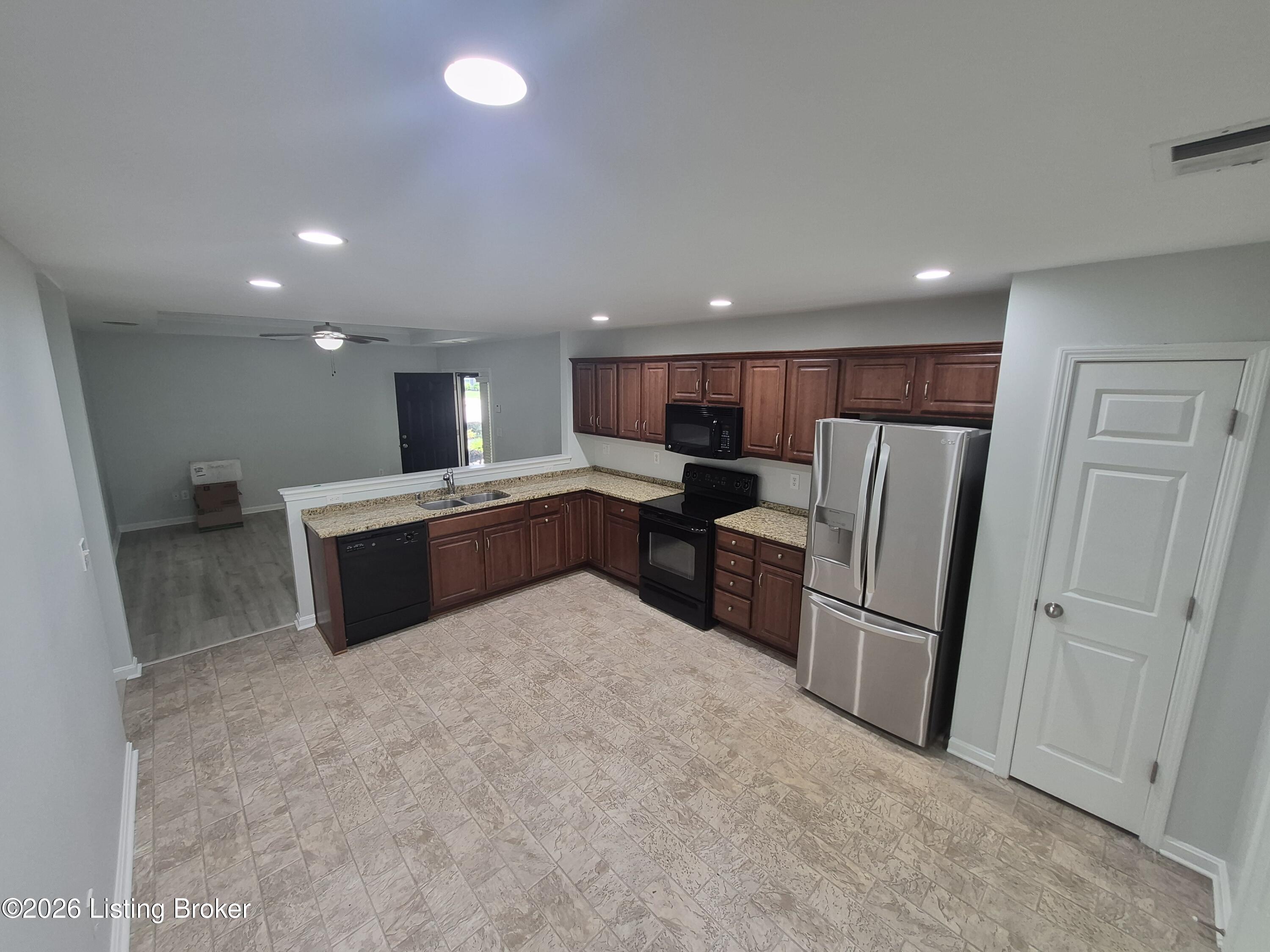 Large Area for Cooking