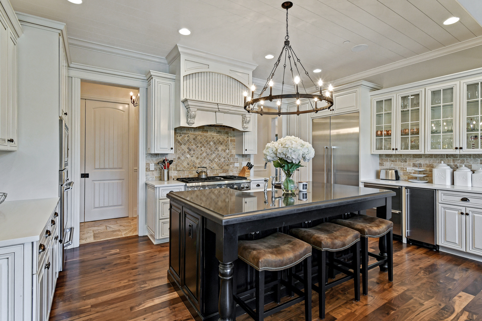 421 Ruby Street Clarendon Hills, IL 60514 - Photo 12 of 51