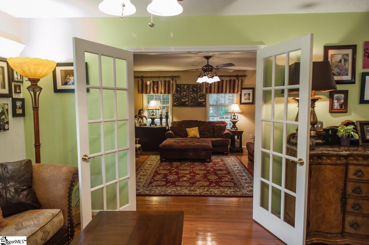 17 Old Rutherford Road Greer, SC 29651 - Photo 10 of 29