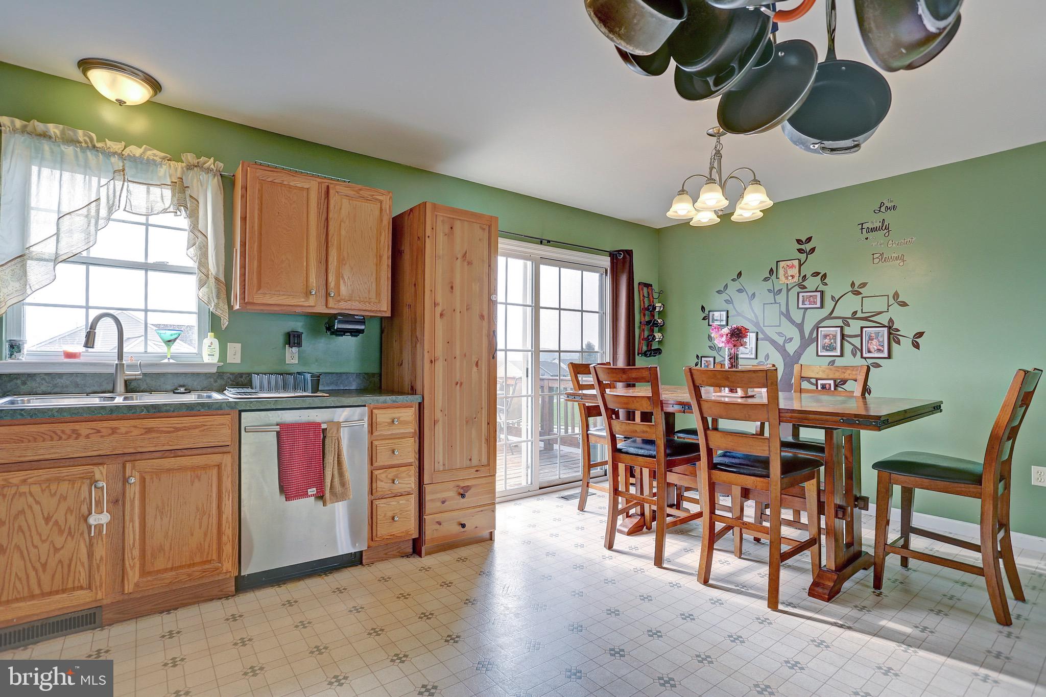 5305 Board Road Mount Wolf, PA 17347 - Photo 12 of 44 Kitchen Eat In Space