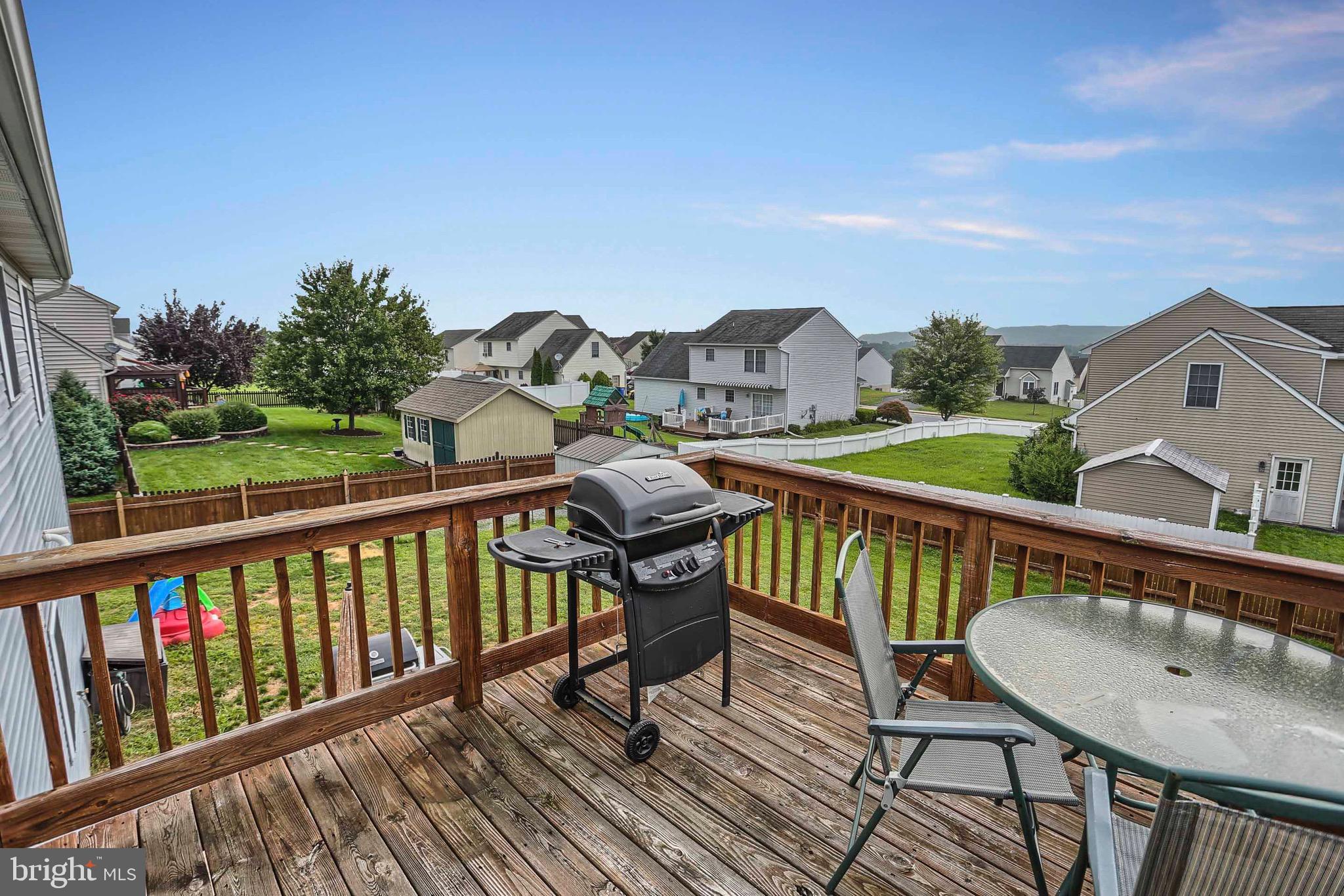 5305 Board Road Mount Wolf, PA 17347 - Photo 35 of 44 Deck (10x10)