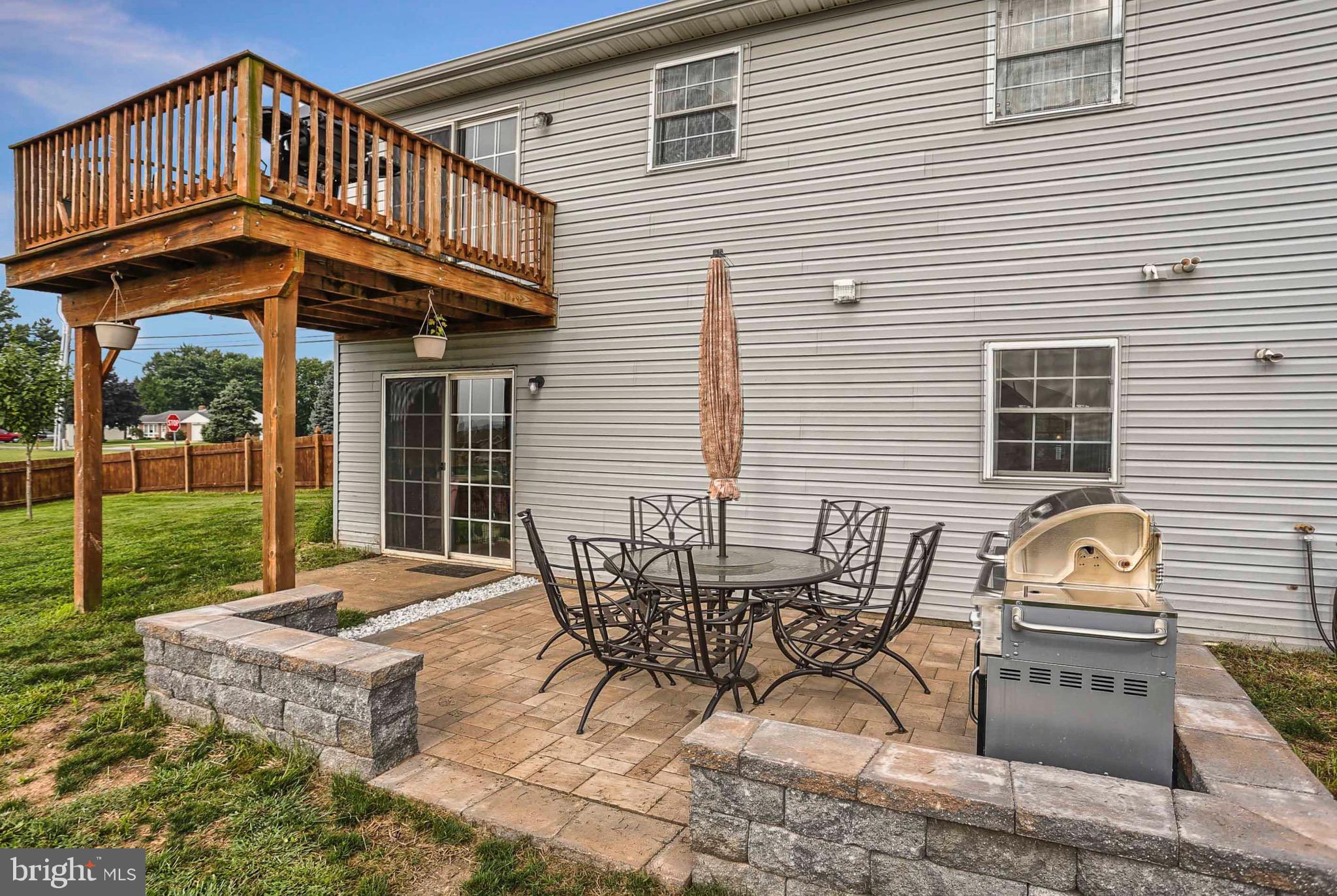 5305 Board Road Mount Wolf, PA 17347 - Photo 37 of 44 Paver Patio and Sitting Wall