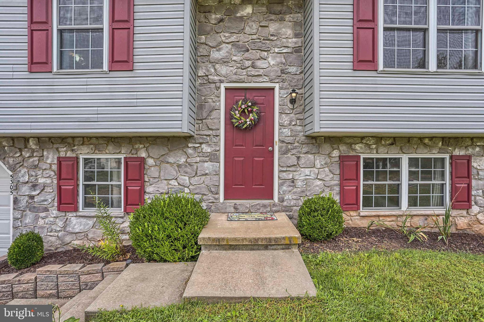 5305 Board Road Mount Wolf, PA 17347 - Photo 6 of 44 Front Door