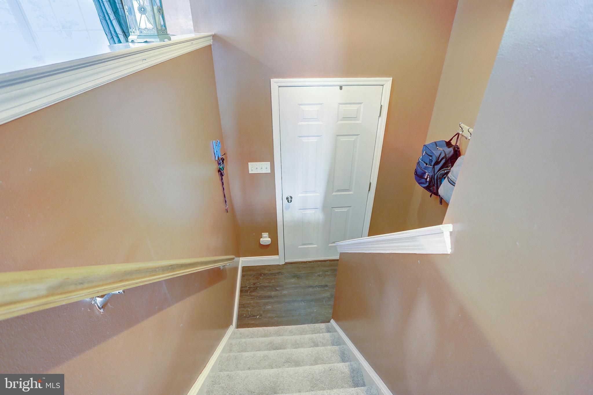 5305 Board Road Mount Wolf, PA 17347 - Photo 7 of 44 Foyer