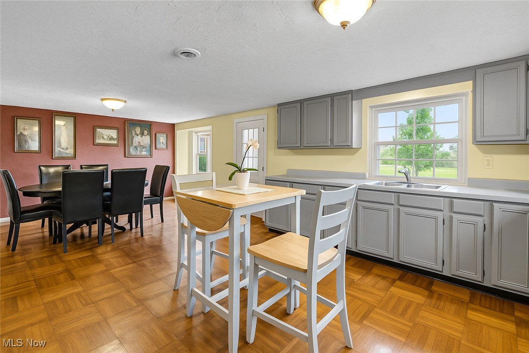 14057 Quarry Road Oberlin, OH 44074 - Photo 4 of 21 Gallery Image 4