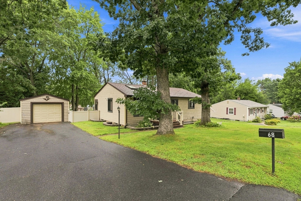 68 Feltham Road Springfield, MA 01118 - Photo 2 of 42 Gallery Image 2