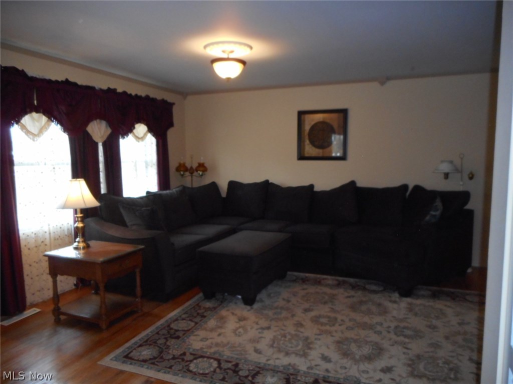 691 Howland Wilson Road Northeast Warren, OH 44484 - Photo 5 of 32 Gallery Image 5
