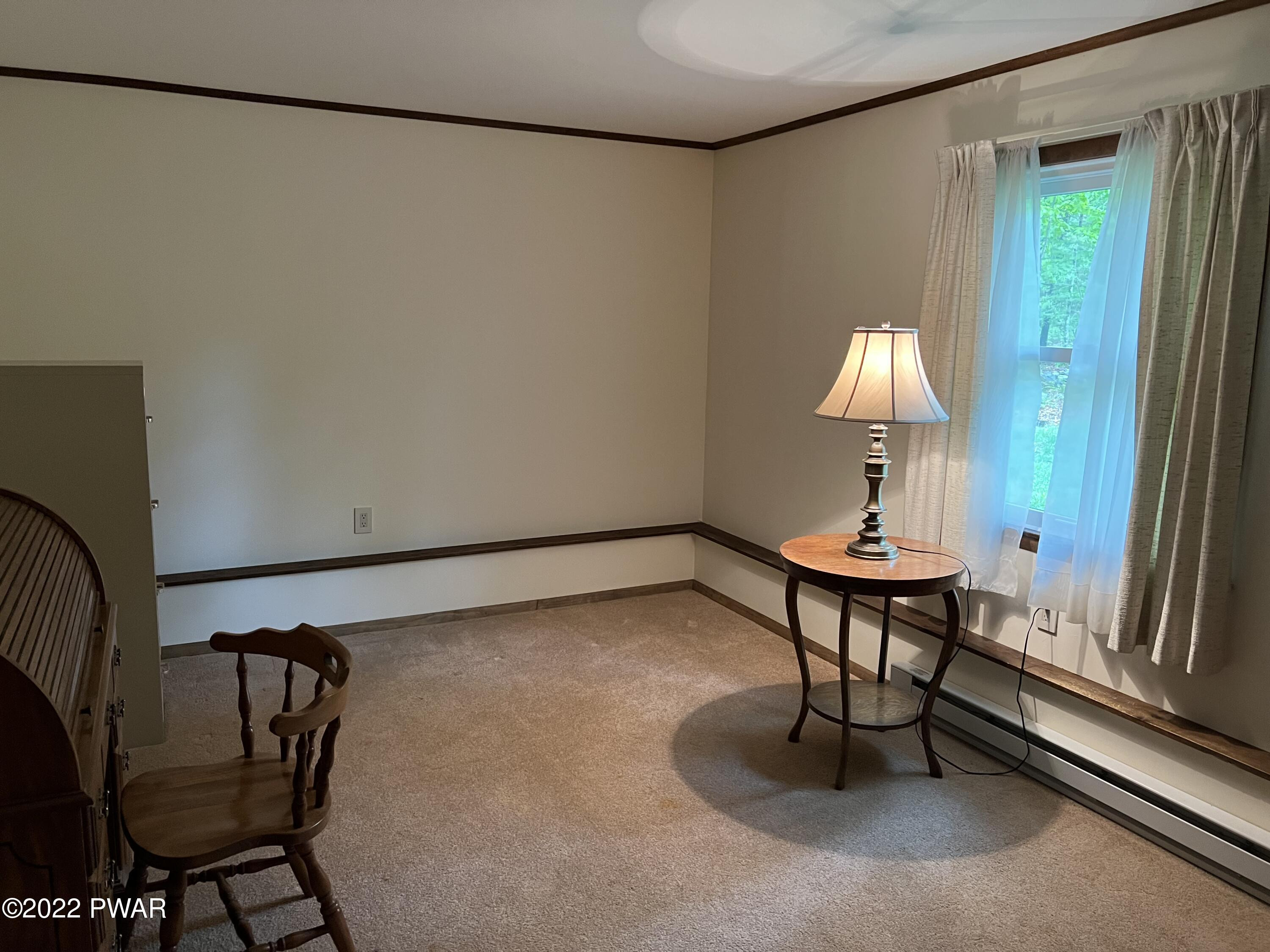320 Rambling Way Milford, PA 18337 - Photo 25 of 33 Den/Office