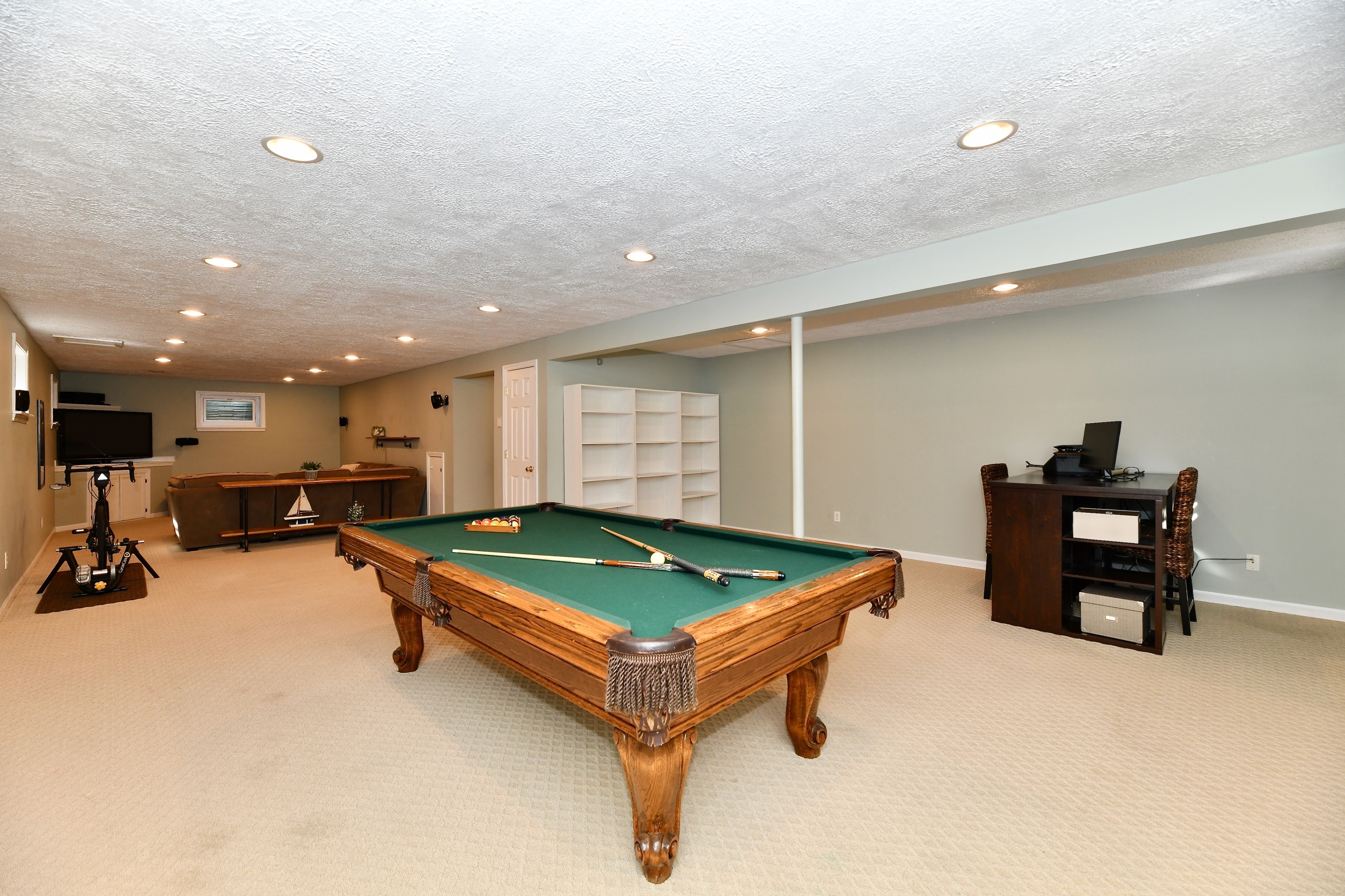 8321 Carloway Road Indianapolis, IN 46236 - Photo 38 of 41 Gallery Image 38