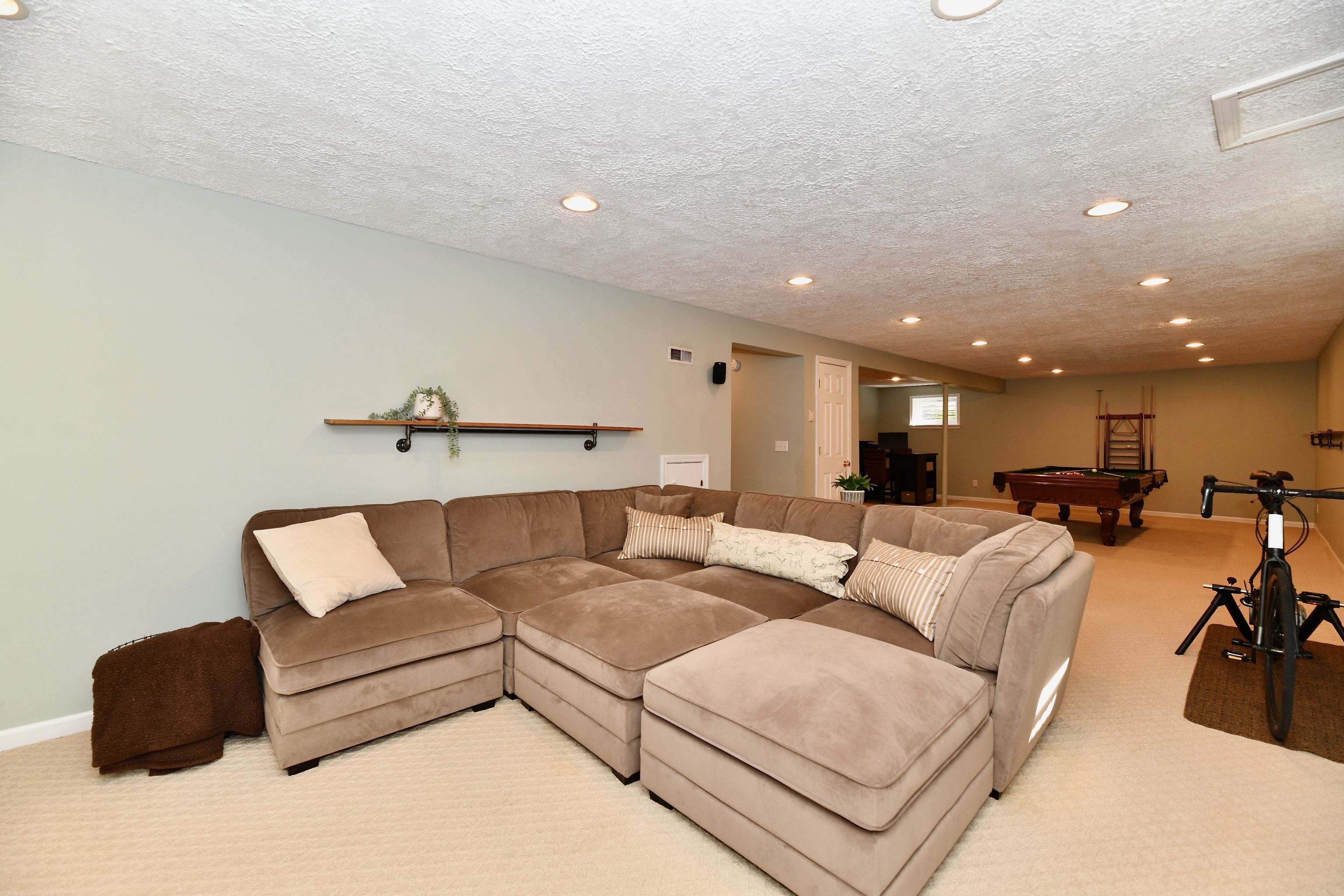 8321 Carloway Road Indianapolis, IN 46236 - Photo 39 of 41 Gallery Image 39