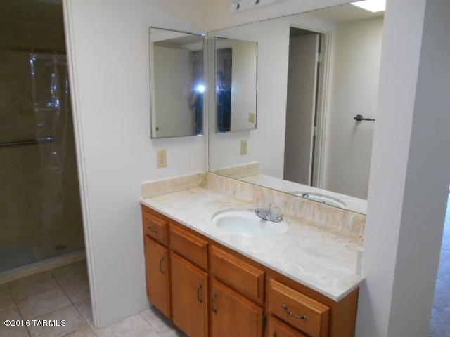 3415 North Eagle Road Tucson, AZ 85750 - Photo 13 of 33 Gallery Image 13
