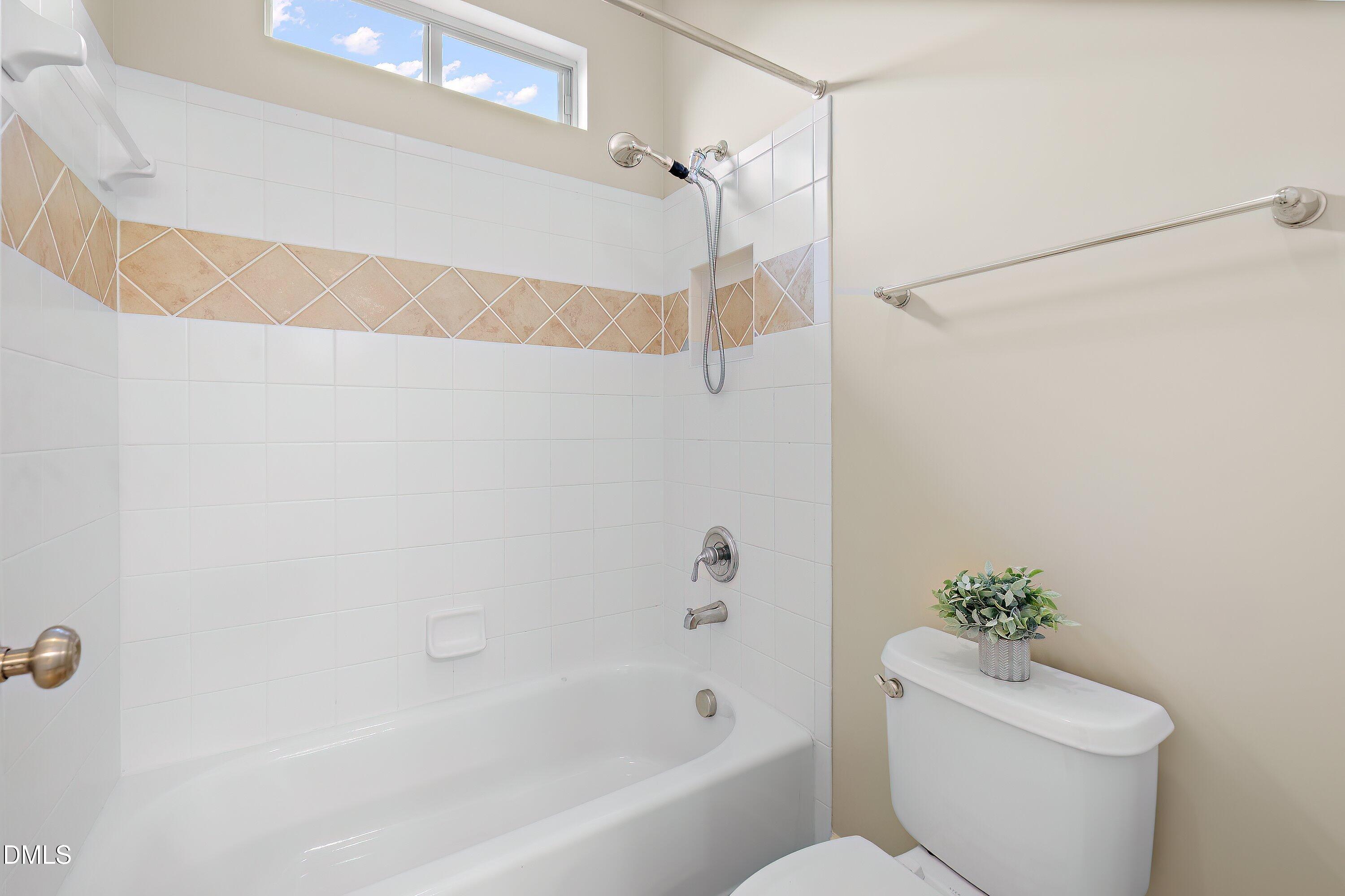 211 Lantern Ridge Lane Cary, NC 27519 - Photo 38 of 70