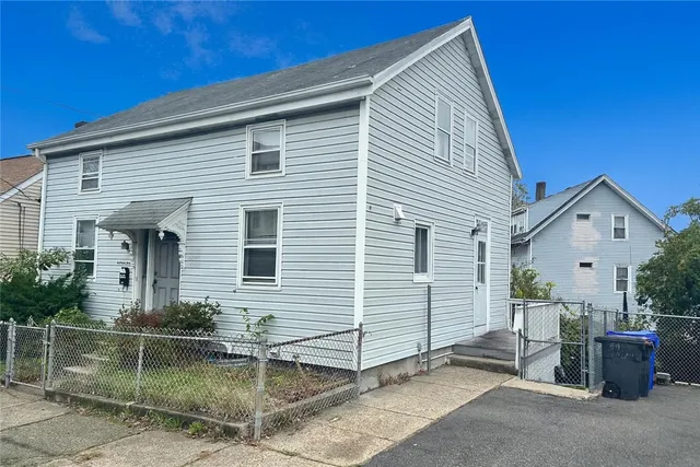$550,000 | 44 Pawtucket Avenue, Pawtucket, RI 02860