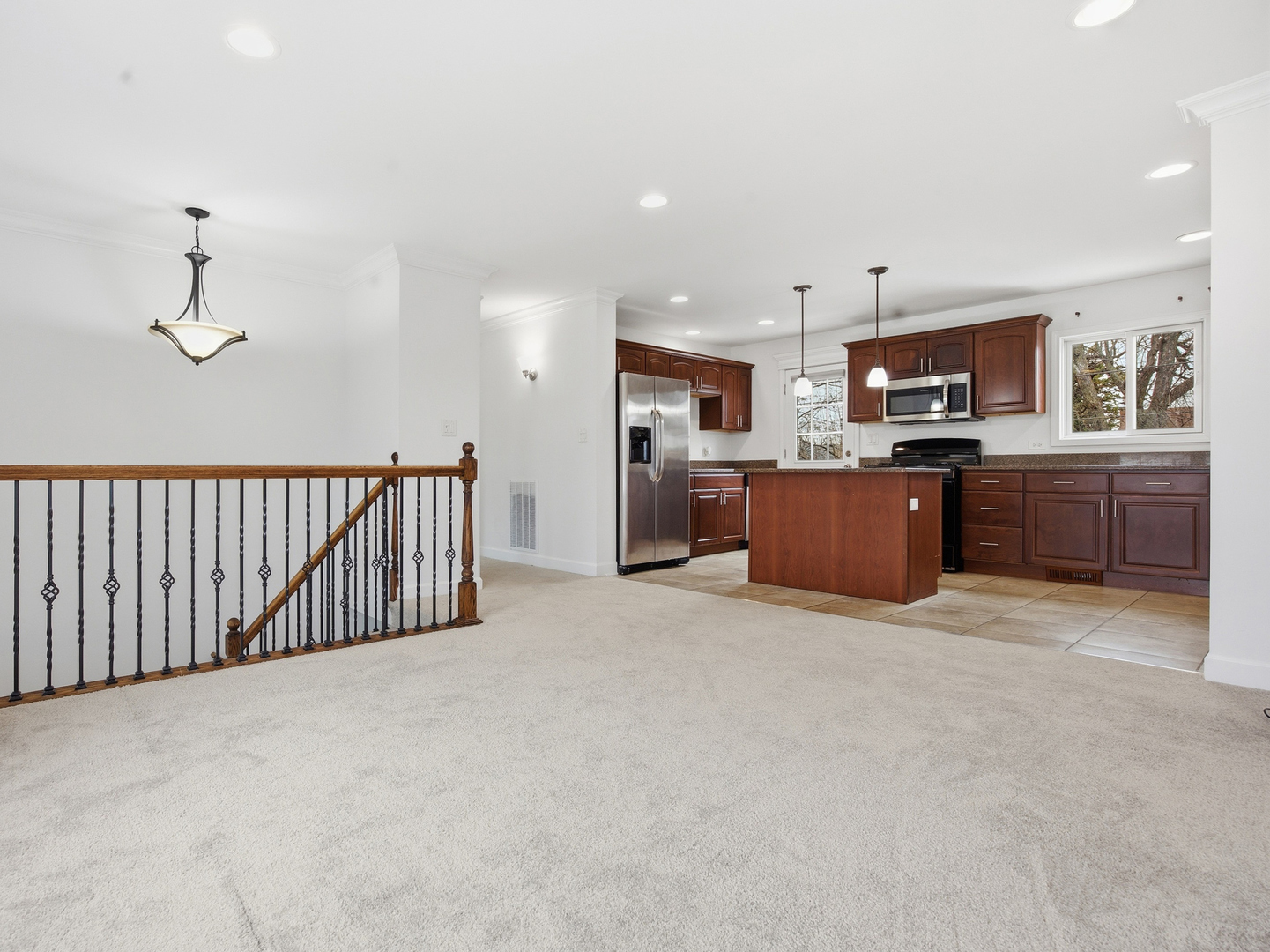 205 Fremont Avenue Romeoville, IL 60446 - Photo 4 of 20