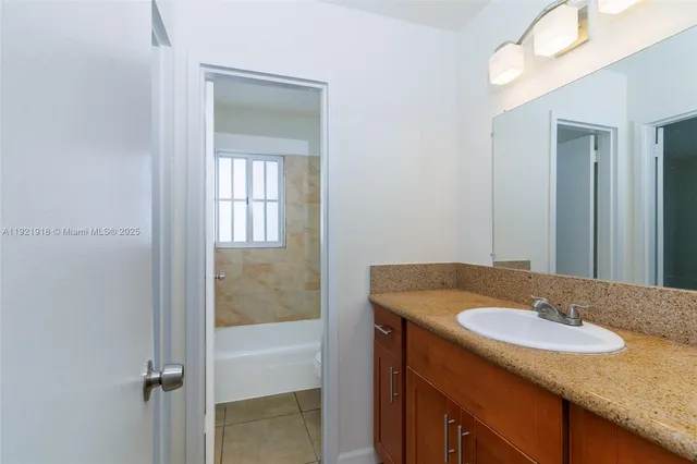 $2,300 | 4804 Northwest 79th Avenue, Unit 308, Doral, FL 33166