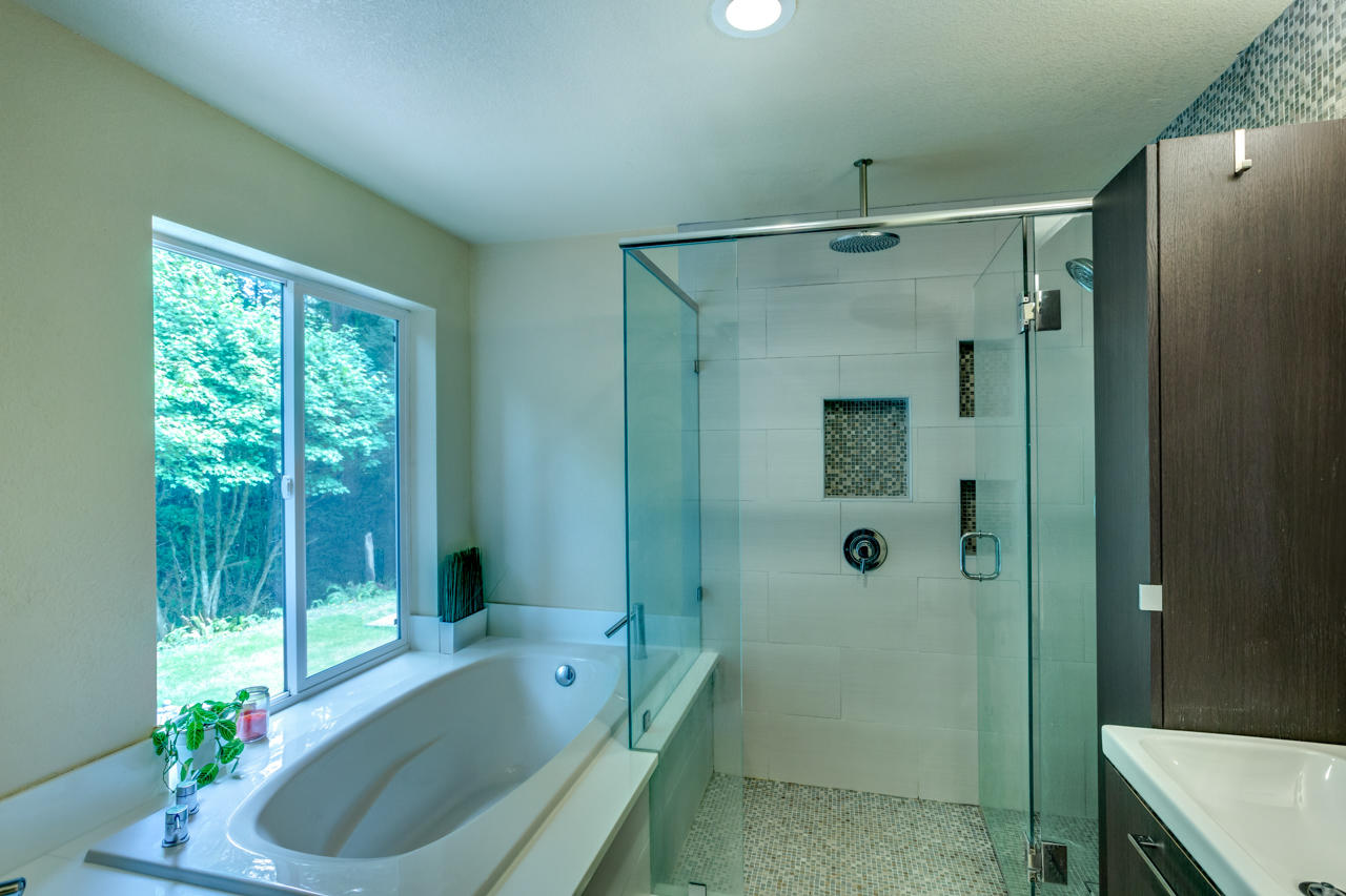 5028 South Quarry Road Bayside, CA 95524 - Photo 43 of 79 42