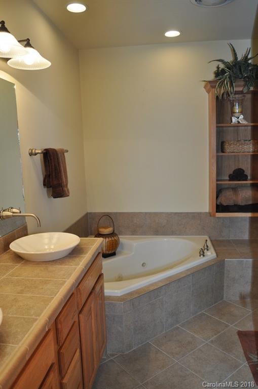 61 Spring Rock Road, Unit A3 Burnsville, NC 28714 - Photo 13 of 21 Gallery Image 13