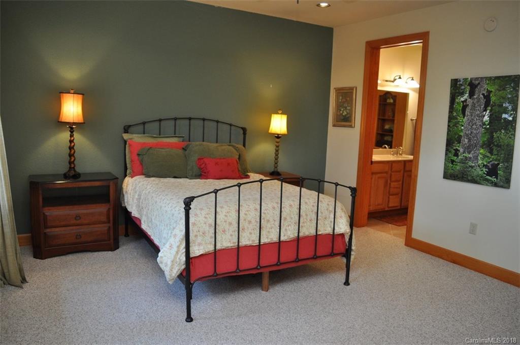 61 Spring Rock Road, Unit A3 Burnsville, NC 28714 - Photo 17 of 21 Gallery Image 17
