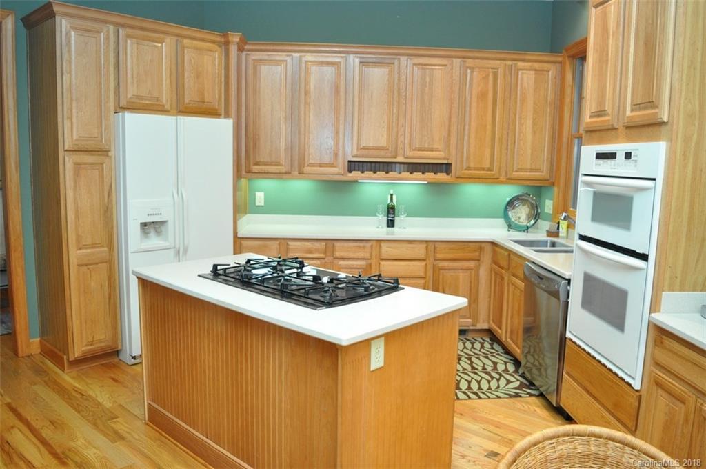 61 Spring Rock Road, Unit A3 Burnsville, NC 28714 - Photo 10 of 21 Gallery Image 10