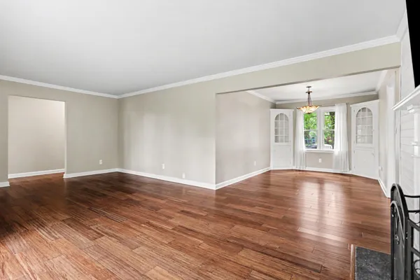 $360,000 | 756 North Kalamazoo Avenue, Marshall, MI 49068