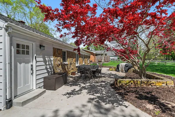 $360,000 | 756 North Kalamazoo Avenue, Marshall, MI 49068