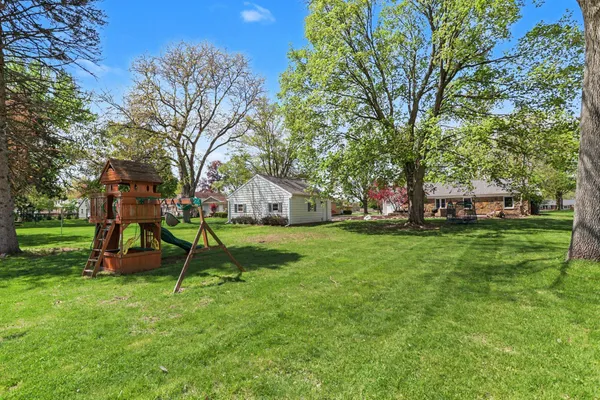$360,000 | 756 North Kalamazoo Avenue, Marshall, MI 49068