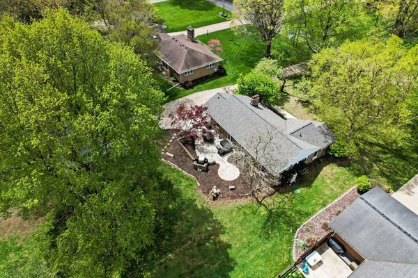 $360,000 | 756 North Kalamazoo Avenue, Marshall, MI 49068