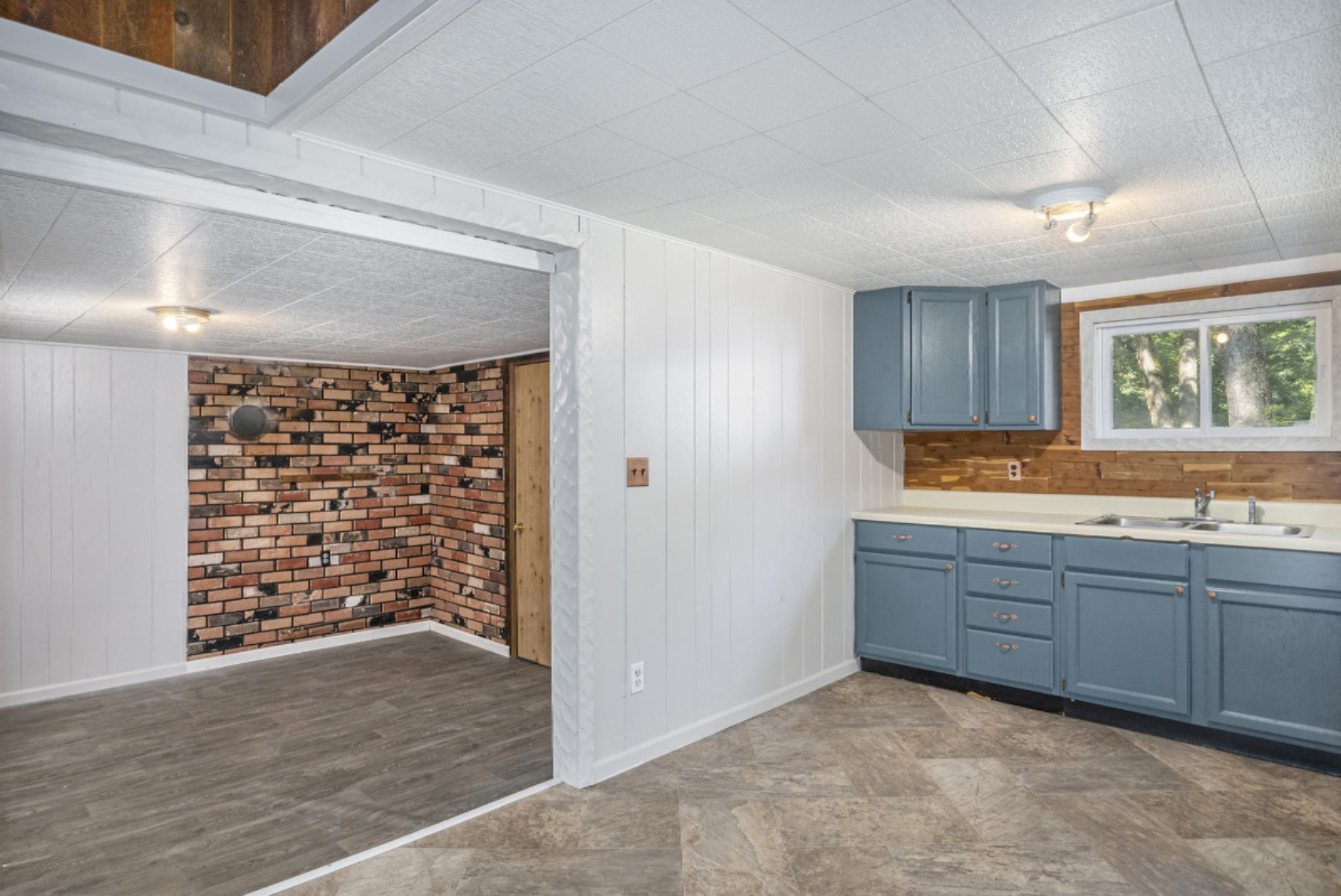 881 South Ransom Road White Cloud, MI 49349 - Photo 21 of 23 DSC04658
