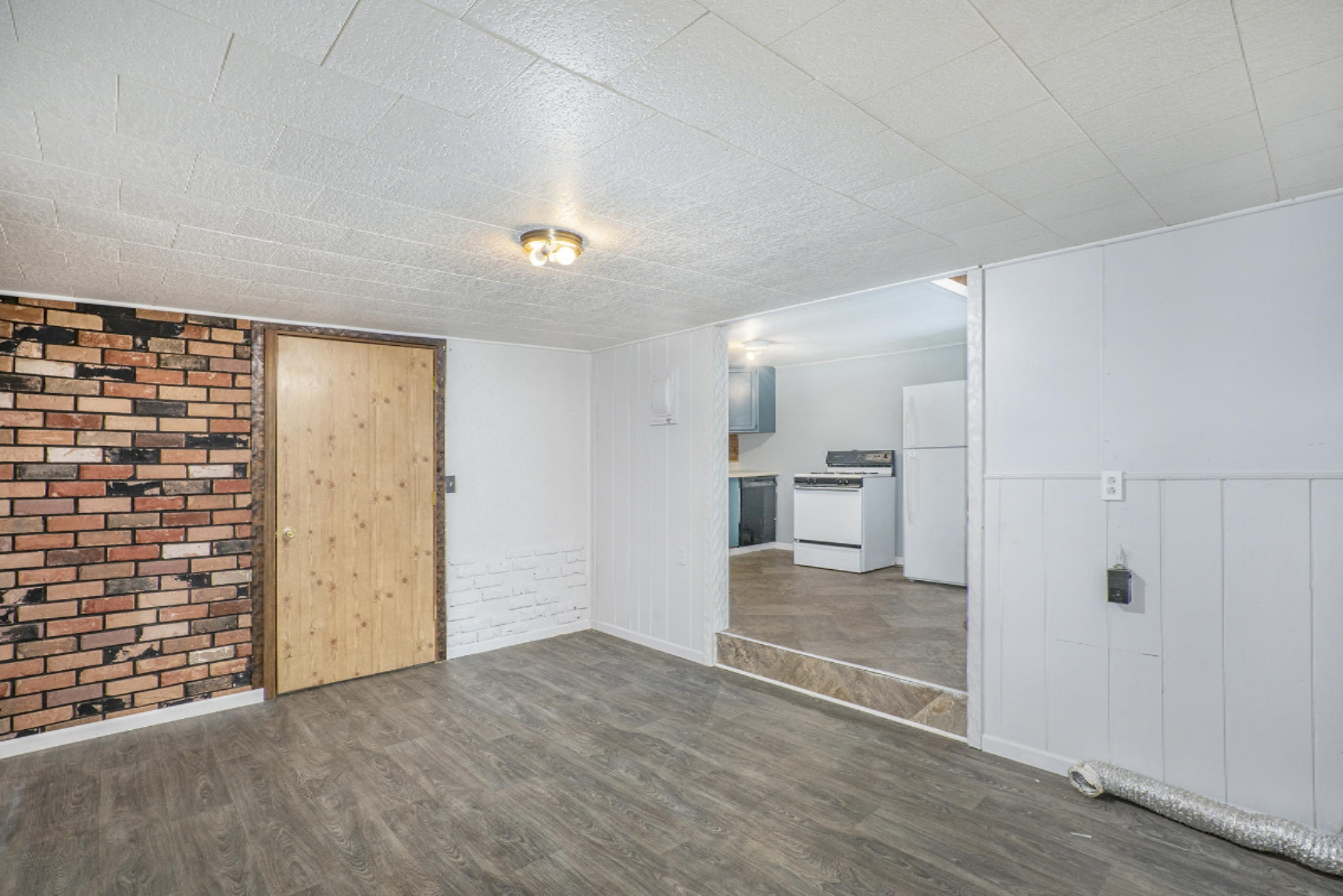 881 South Ransom Road White Cloud, MI 49349 - Photo 10 of 23 DSC04636