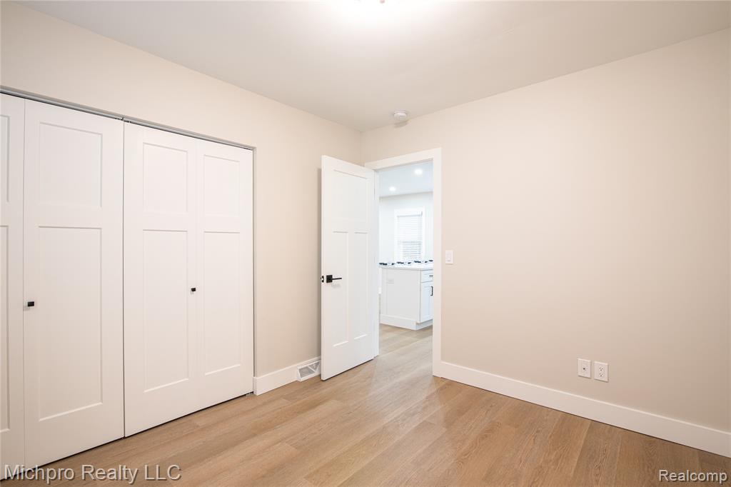 4577 Jerome Road Clarkston, MI 48346 - Photo 20 of 26