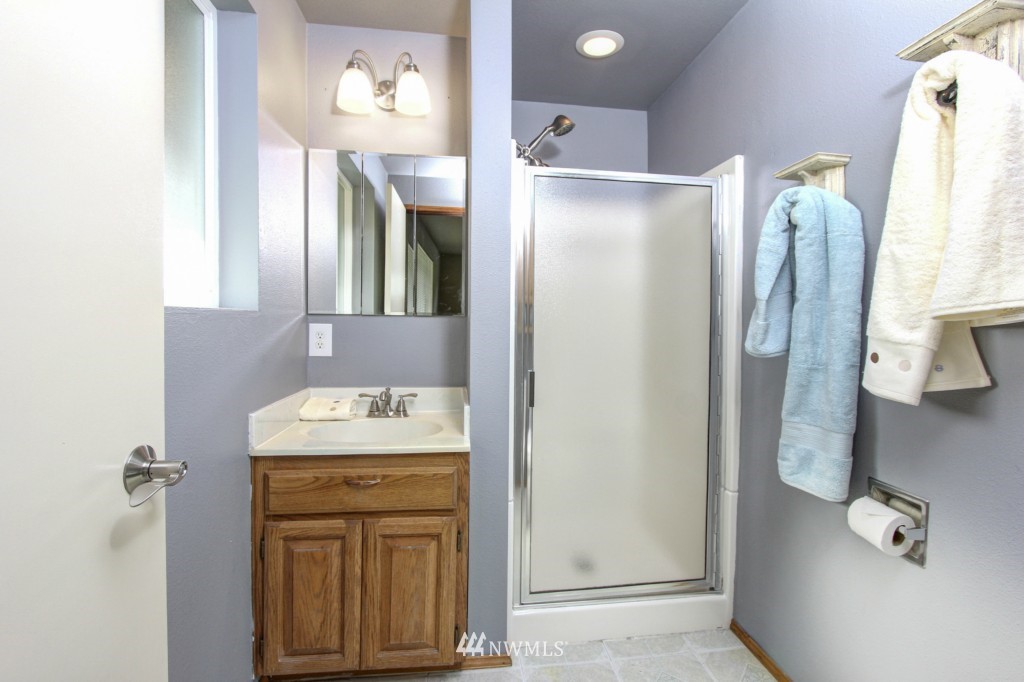 7428 Ridge Way Edmonds, WA 98026 - Photo 13 of 18 Gallery Image 13