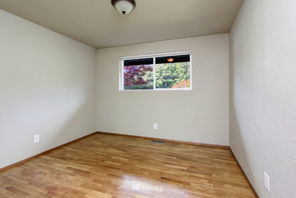 7428 Ridge Way Edmonds, WA 98026 - Photo 16 of 18 Gallery Image 16