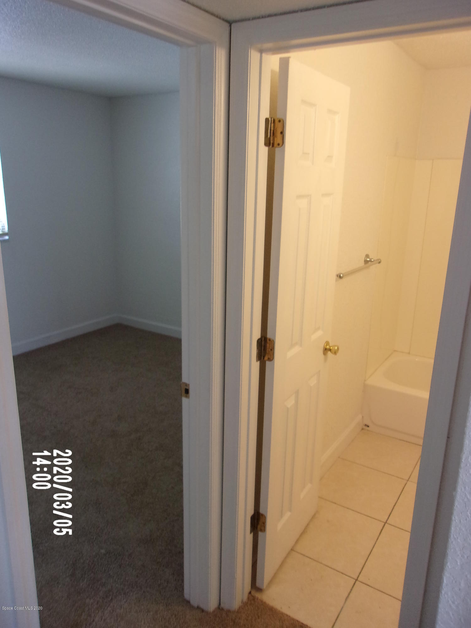 1715 Dixon Boulevard, Unit 104 Cocoa, FL 32922 - Photo 14 of 30 100_0047