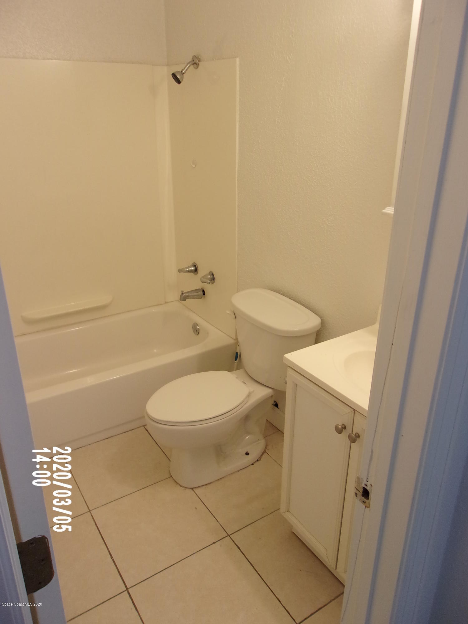 1715 Dixon Boulevard, Unit 104 Cocoa, FL 32922 - Photo 15 of 30 100_0048